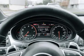 Audi RS7, 4.0, 412 kW, petrol, automatic, four-wheel drive