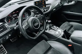 Audi RS7, 4.0, 412 kW, petrol, automatic, four-wheel drive