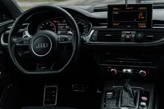 Audi RS7, 4.0, 412 kW, petrol, automatic, four-wheel drive