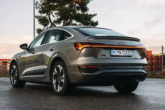 Audi Q8 e-tron, 250 kW, electric, automatic, four-wheel drive