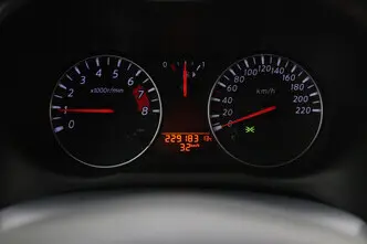 Nissan Note, 1.4, 65 kW, бензин, механическая, передний привод