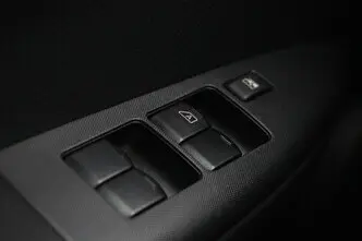 Nissan Note, 1.4, 65 kW, бензин, механическая, передний привод
