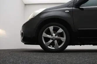 Nissan Note, 1.4, 65 kW, бензин, механическая, передний привод