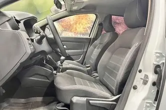 Dacia Duster, 1.5, 84 kW, diesel, manual, four-wheel drive