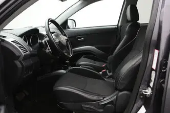 Mitsubishi Outlander, 2.4, 125 kW, бензин, автомат, полный привод