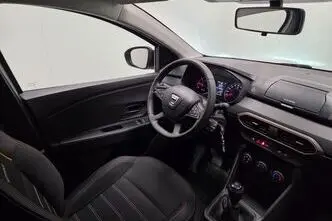 Dacia Sandero, 1.0, 67 kW, petrol, manual, front-wheel drive