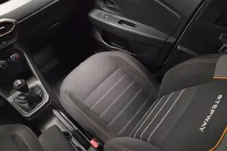 Dacia Sandero, 1.0, 67 kW, petrol, manual, front-wheel drive