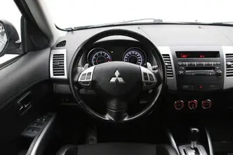 Mitsubishi Outlander, 2.4, 125 kW, бензин, автомат, полный привод
