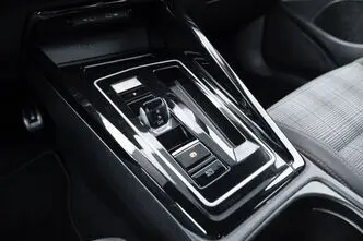 Volkswagen Golf, 2.0, 195 kW, bensiin, manuaal