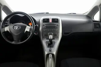 Toyota Auris, 1.6, 91 kW, bensiin, automaat, esivedu