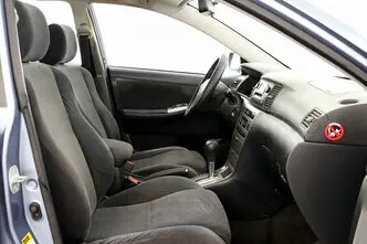 Toyota Corolla, 1.6, 81 kW, bensiin, automaat, esivedu