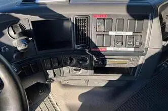 Volvo FH400 6X2, 294 kW, diesel, manual