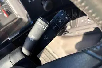 Volvo FH400 6X2, 294 kW, diesel, manual