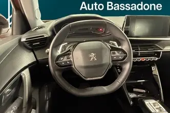 Peugeot 2008, 1.2, 96 kW, petrol, automatic, front-wheel drive