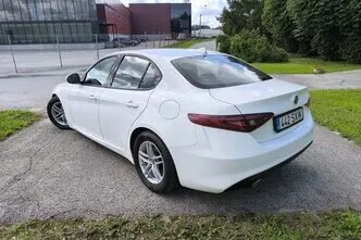Alfa Romeo Giulia, 2.1, 110 kW, дизель, механическая, задний привод