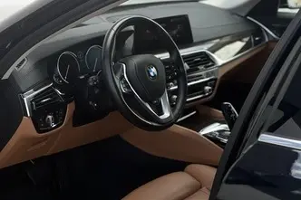 BMW 520, 2.0, 140 kW, дизель, автомат, полный привод