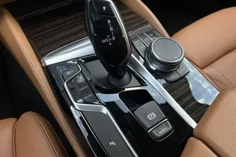 BMW 520, 2.0, 140 kW, дизель, автомат, полный привод