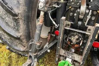 New Holland T8.330, 235 kW, diesel, automatic