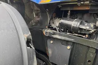 New Holland T8.330, 235 kW, diesel, automatic