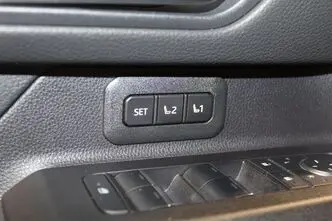 Toyota Land Cruiser, 2.8, 151 kW, diesel, automatic, four-wheel drive