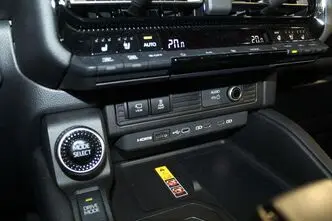 Toyota Land Cruiser, 2.8, 151 kW, diesel, automatic, four-wheel drive