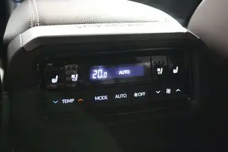 Toyota Land Cruiser, 2.8, 151 kW, diesel, automatic, four-wheel drive