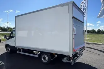 Iveco Daily, 3.0, 129 kW, diisel, manuaal, tagavedu