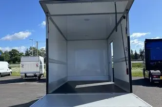 Iveco Daily, 3.0, 129 kW, diisel, manuaal, tagavedu