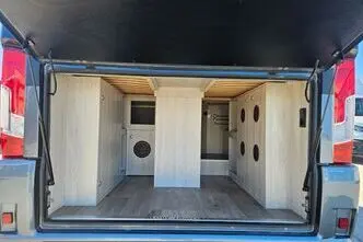 Globe-Traveller VOYAGER, 2.2, 121 kW, diisel, manuaal, esivedu