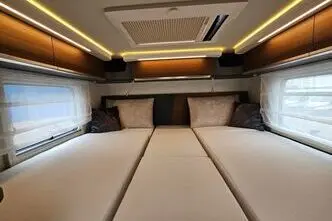 Laika Kreos, 2.3, 132 kW, dīzelis, automātiskā, priekšējā piedziņa