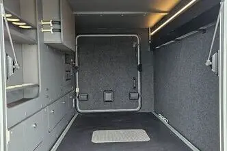 Laika Kreos, 2.3, 132 kW, dīzelis, automātiskā, priekšējā piedziņa