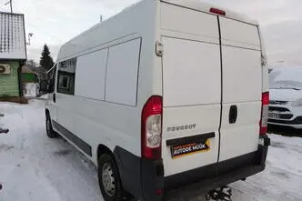 Peugeot Boxer, 74 kW, diesel, manual, front-wheel drive