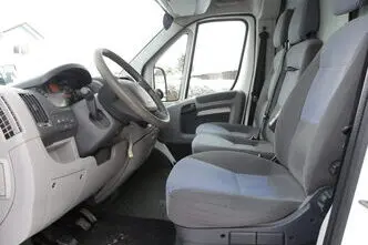 Peugeot Boxer, 74 kW, diesel, manual, front-wheel drive