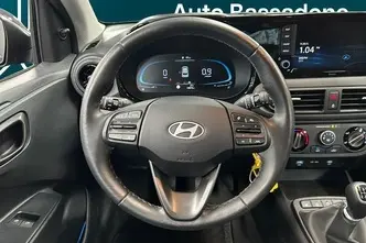 Hyundai i10, 1.0, 46 kW, petrol, manual, front-wheel drive