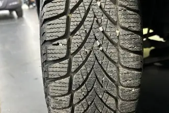 Hyundai i10, 1.0, 46 kW, petrol, manual, front-wheel drive