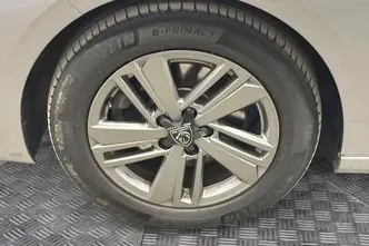 Peugeot 308, 1.2, 96 kW, бензин, автомат, передний привод