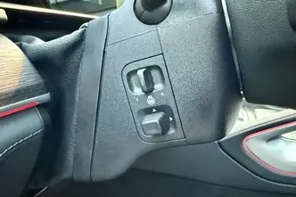 Mercedes-Benz GLE 350, 2.0, 143 kW, hybrid, automatic, four-wheel drive