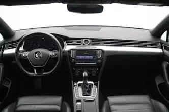 Volkswagen Passat, 1.4, 115 kW, plug-in hybrid, automatic, front-wheel drive