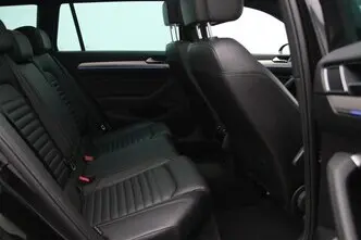 Volkswagen Passat, 1.4, 115 kW, plug-in hybrid, automatic, front-wheel drive