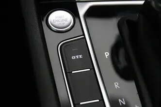 Volkswagen Passat, 1.4, 115 kW, plug-in hybrid, automatic, front-wheel drive