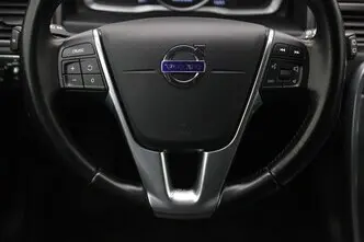 Volvo V70, 2.0, 110 kW, diesel, automatic, front-wheel drive