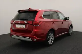 Mitsubishi Outlander, 2.4, 99 kW, plug-in hybrid, automatic, four-wheel drive