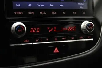 Mitsubishi Outlander, 2.4, 99 kW, plug-in hybrid, automatic, four-wheel drive