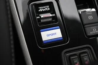 Mitsubishi Outlander, 2.4, 99 kW, plug-in hybrid, automatic, four-wheel drive