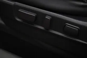 Mitsubishi Outlander, 2.4, 99 kW, plug-in hybrid, automatic, four-wheel drive