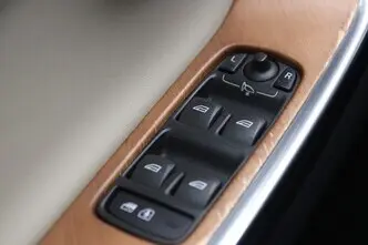 Volvo XC60, 2.0, 133 kW, diesel, automatic, front-wheel drive