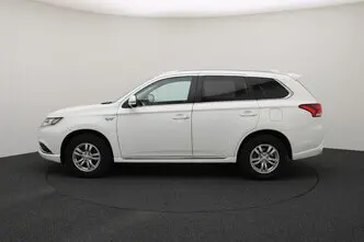 Mitsubishi Outlander, 2.4, 99 kW, plug-in hybrid, automatic, four-wheel drive