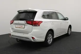 Mitsubishi Outlander, 2.4, 99 kW, plug-in hybrid, automatic, four-wheel drive