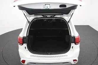 Mitsubishi Outlander, 2.4, 99 kW, plug-in hybrid, automatic, four-wheel drive