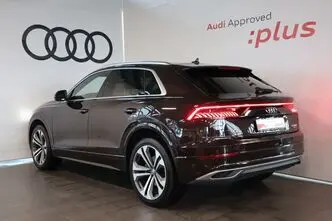 Audi Q8, 3.0, 210 kW, hybrid, automatic, four-wheel drive